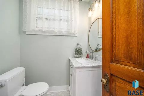 1012 S Phillips Ave, Sioux Falls, SD 57105 photo 16