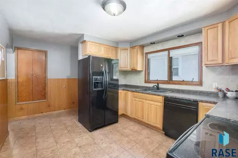 716 W 22nd St, Sioux Falls, SD 57105 photo 10