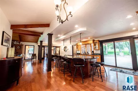 2441 Fairway Cir, Mitchell, SD 57301 photo 22