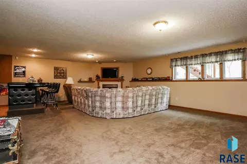 2017 S Queens Ave, Sioux Falls, SD 57106 photo 19