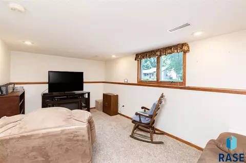 816 S Parkview Blvd, Brandon, SD 57005 photo 19
