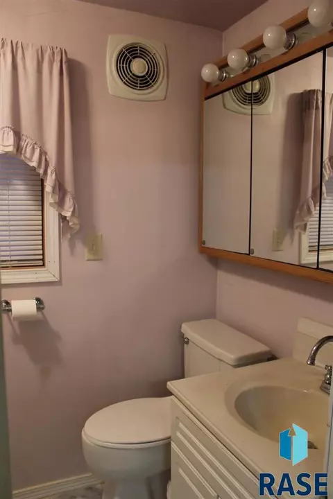 200 E 5th St, Bridgewater, SD 57319 photo 20