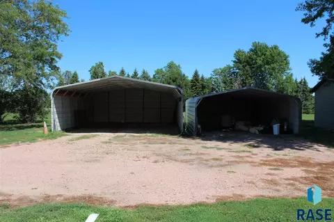 200 E 5th St, Bridgewater, SD 57319 photo 7