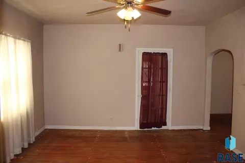 200 E 5th St, Bridgewater, SD 57319 photo 17