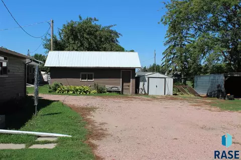 200 E 5th St, Bridgewater, SD 57319 photo 5