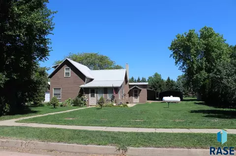 200 E 5th St, Bridgewater, SD 57319 photo 1