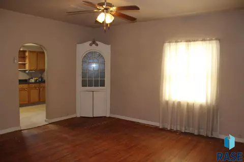 200 E 5th St, Bridgewater, SD 57319 photo 14