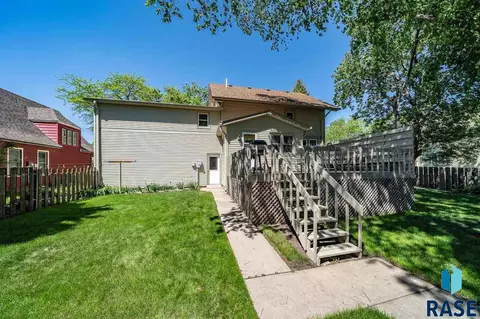 568 E 3rd St, Parker, SD 57053 photo 33