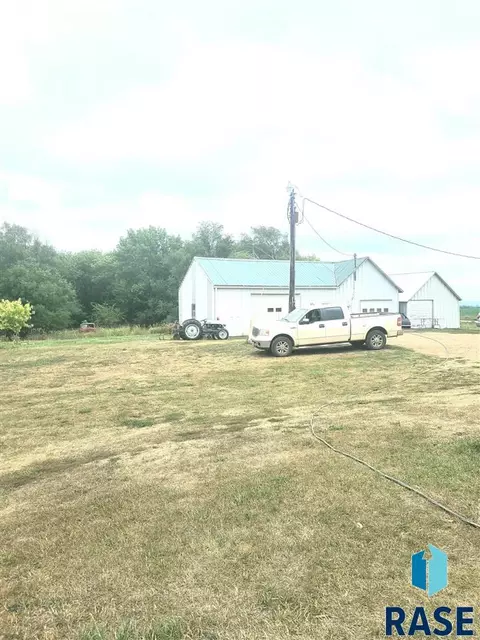 28923 449 Ave, Viborg, SD 57070 photo 14