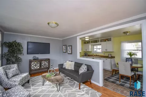 520 W Mcclellan St, Sioux Falls, SD 57104 photo 10