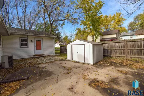 520 W Mcclellan St, Sioux Falls, SD 57104 photo 30
