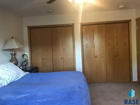 833 N Cedar St, Canton, SD 57013 photo 7