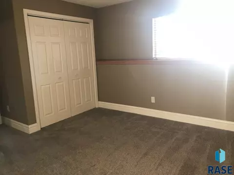 833 N Cedar St, Canton, SD 57013 photo 14