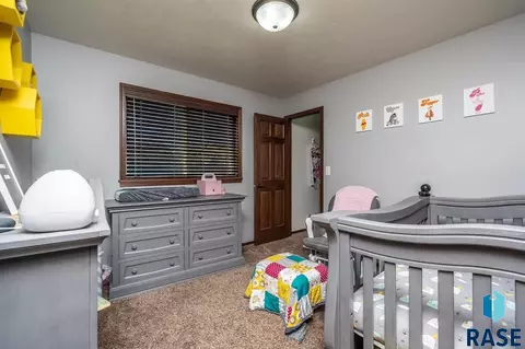 3317 E Brewster St, Sioux Falls, SD 57108 photo 9