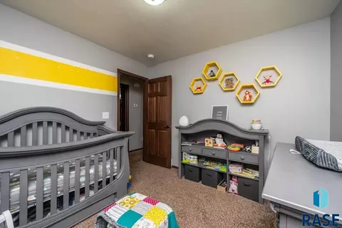 3317 E Brewster St, Sioux Falls, SD 57108 photo 10