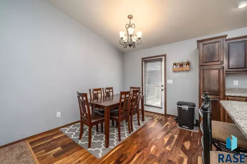 3317 E Brewster St, Sioux Falls, SD 57108 photo 6