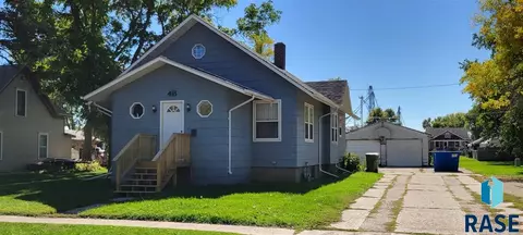 418 E Main St, Pipestone, MN 56164 photo 1