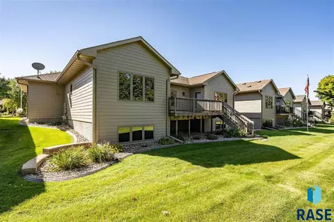 206 E Pinehurst Cir, Sioux Falls, SD 57108 photo 21