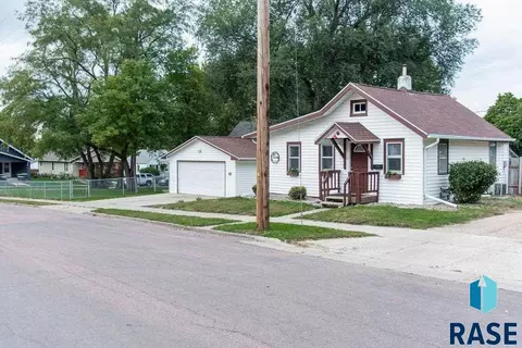 1320 E 3rd St, Sioux Falls, SD 57103 photo 17