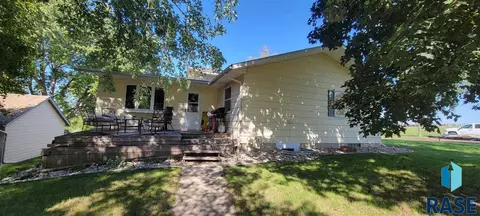 500 N Robert Ave, Jasper, MN 56144 photo 10