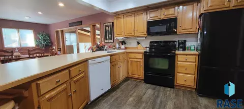 500 N Robert Ave, Jasper, MN 56144 photo 4