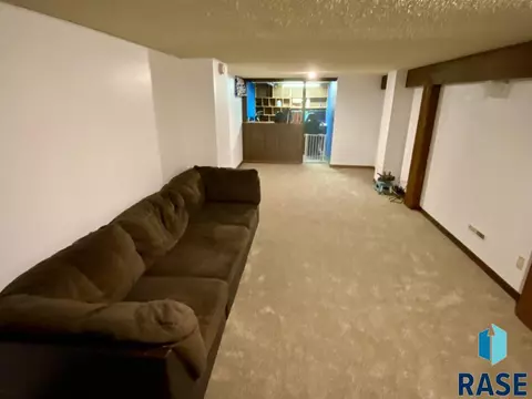 3613 E 24th St, Sioux Falls, SD 57103 photo 16