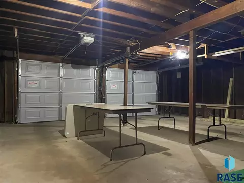 820 S Relanto St, Freeman, SD 57029 photo 35