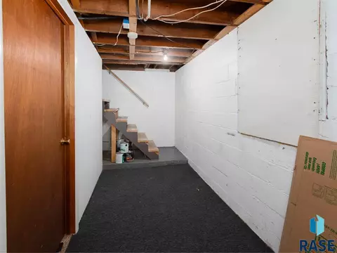 2812 S Summit Ave, Sioux Falls, SD 57105 photo 14