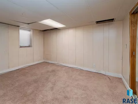 2812 S Summit Ave, Sioux Falls, SD 57105 photo 16