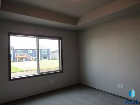 6208 S Dublin Ave, Sioux Falls, SD 57106 photo 12