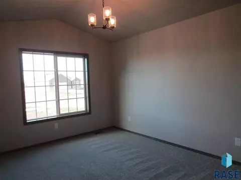 6208 S Dublin Ave, Sioux Falls, SD 57106 photo 17