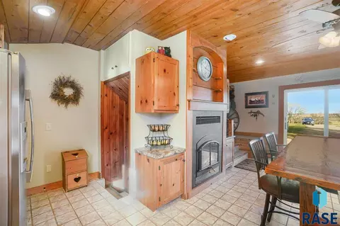 47877 259th St, Brandon, SD 57005 photo 12