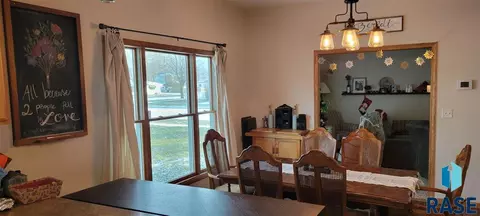 511 3rd St, Pipestone, MN 56164 photo 9