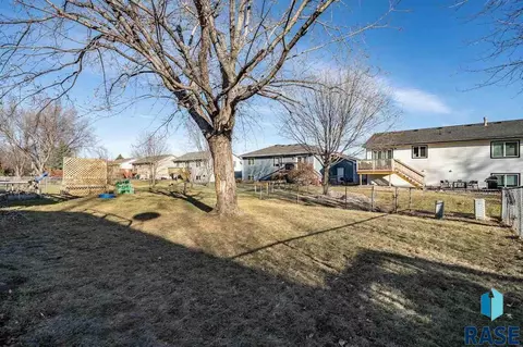 5204 S Drexel Dr, Sioux Falls, SD 57106 photo 21
