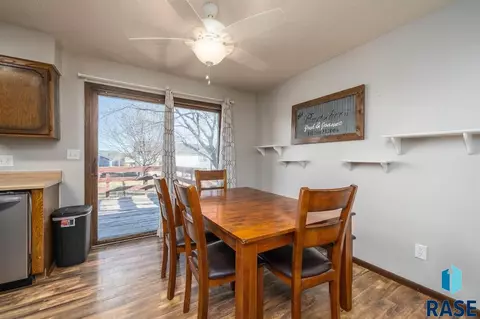 5204 S Drexel Dr, Sioux Falls, SD 57106 photo 6