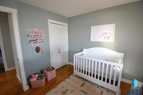 1409 S Comet Rd, Sioux Falls, SD 57103 photo 8