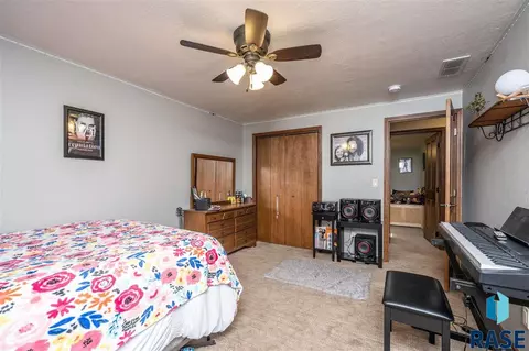 1120 N Cole Ave, Tea, SD 57064 photo 18