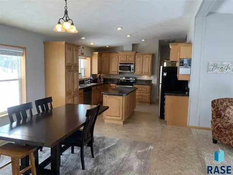 2574 Lake Cochrane Dr W, Gary, SD 57237 photo 3