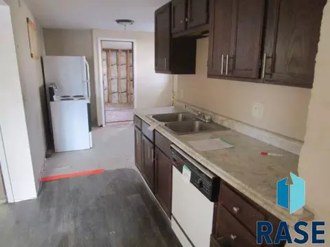 2012 E 31st St, Sioux Falls, SD 57104 photo 10