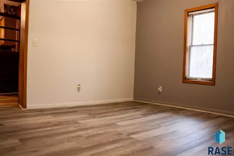 618 S Main St, Canton, SD 57013 photo 9