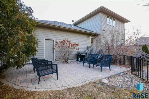 301 E Pinehurst Dr, Sioux Falls, SD 57108 photo 28