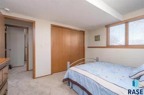3721 E Oak St, Sioux Falls, SD 57103 photo 23