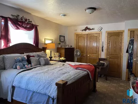 300 E State St, Marion, SD 57043 photo 24