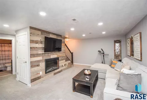 8909 W 20th St, Sioux Falls, SD 57106 photo 16