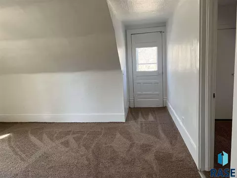 815 W Hanson Ave, Mitchell, SD 57301 photo 16