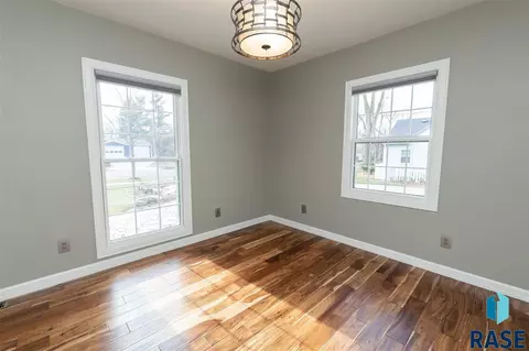 212 E 31st St, Sioux Falls, SD 57105 photo 20