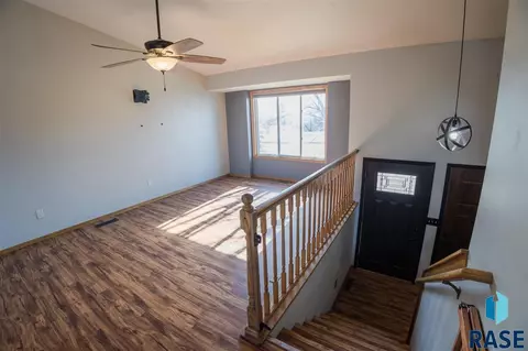700 N Atkins Dr, Tea, SD 57064 photo 4