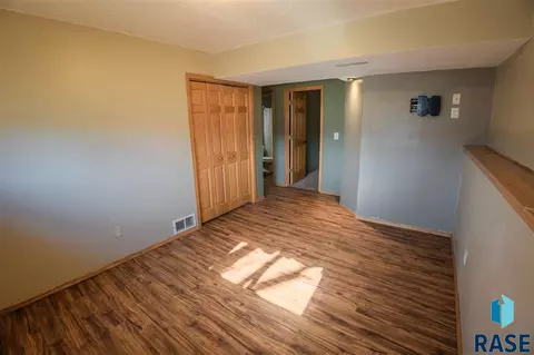 700 N Atkins Dr, Tea, SD 57064 photo 13