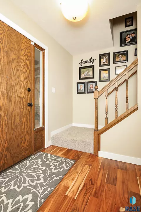 2208 E 54th St, Sioux Falls, SD 57103 photo 29