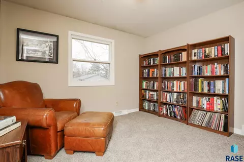 2208 E 54th St, Sioux Falls, SD 57103 photo 26